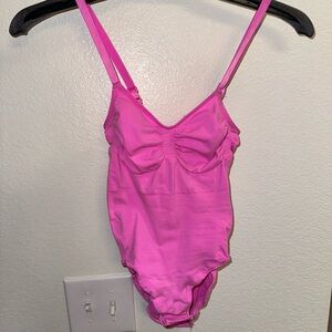 SKIMS Seamless Sculpt Bodysuit